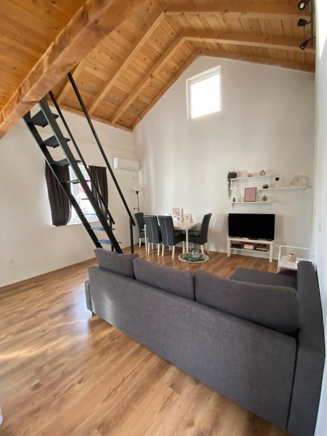 Villa Kuca Za Odmor Astrea Zaton  Esterno foto